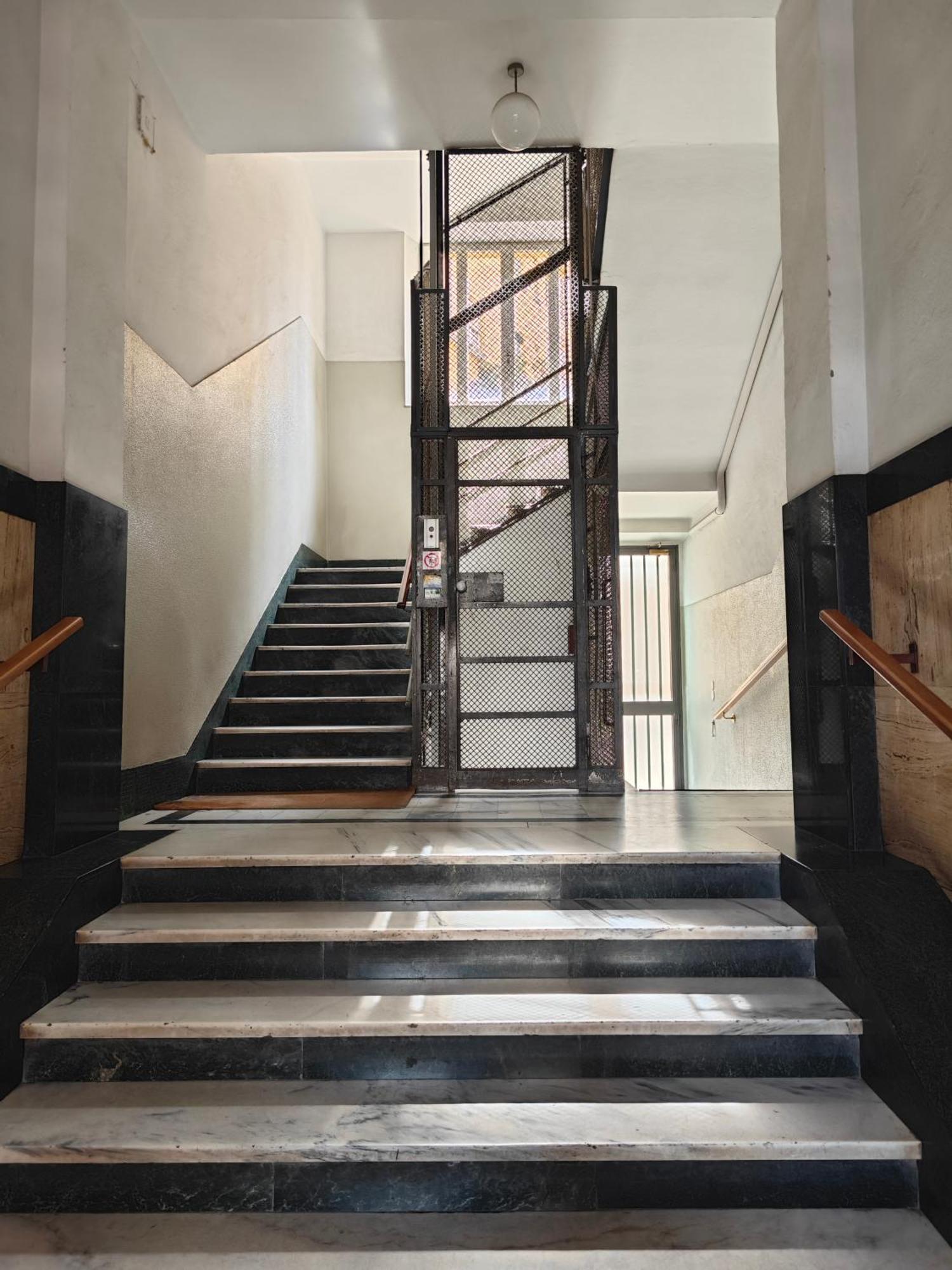 Appartamento Fluere - Via Riva Reno Bologna Esterno foto